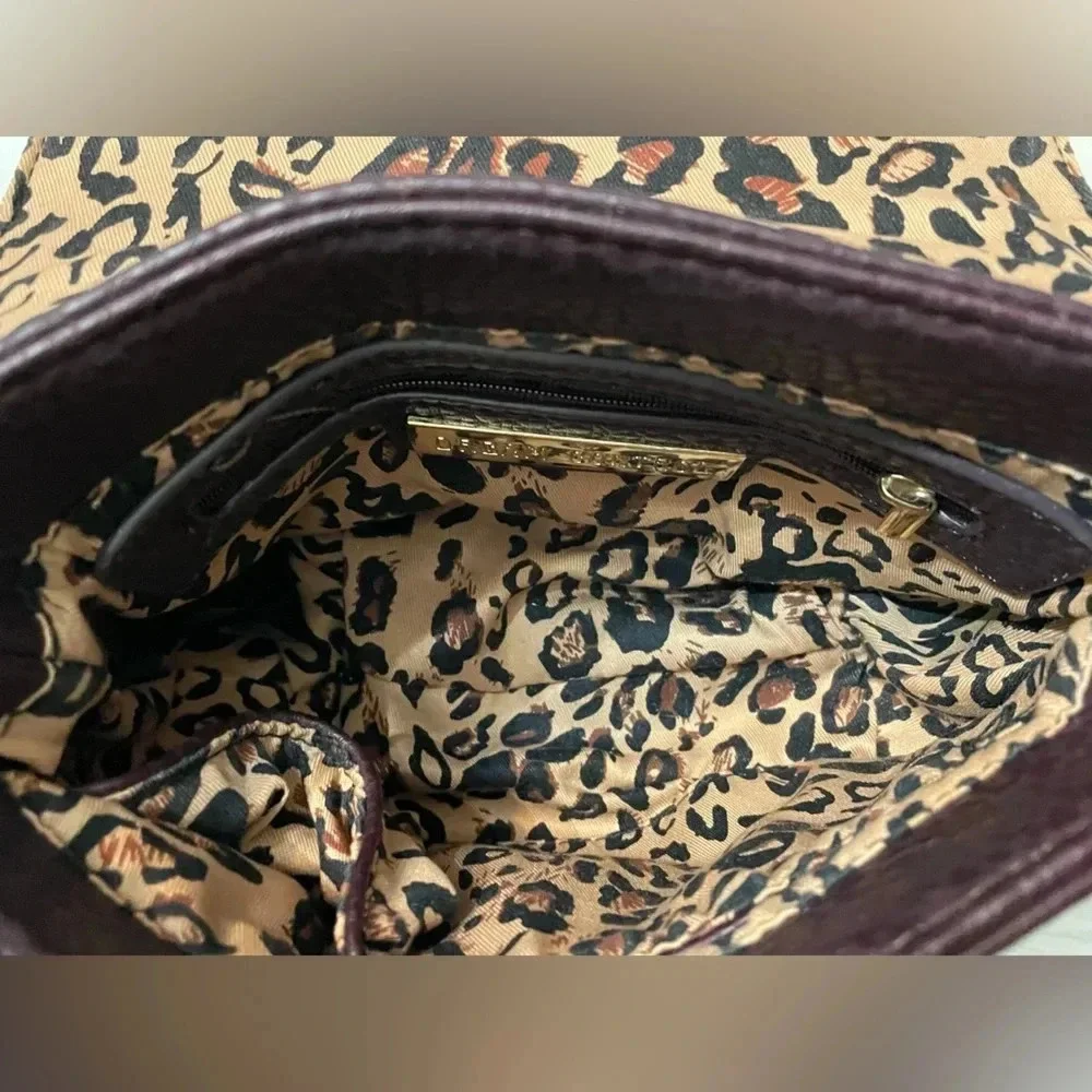 DREAM CONTROL Brown Handbag with Zipper & Leopard Print on the Inside‎